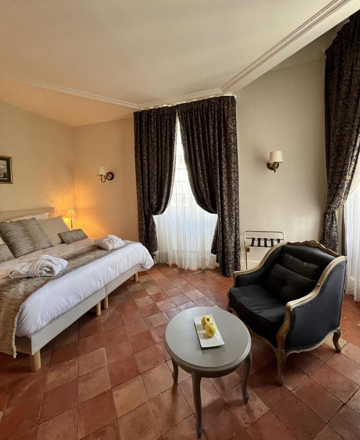 Relais Mira Peis Hotel Mirepoix  Bagian luar foto