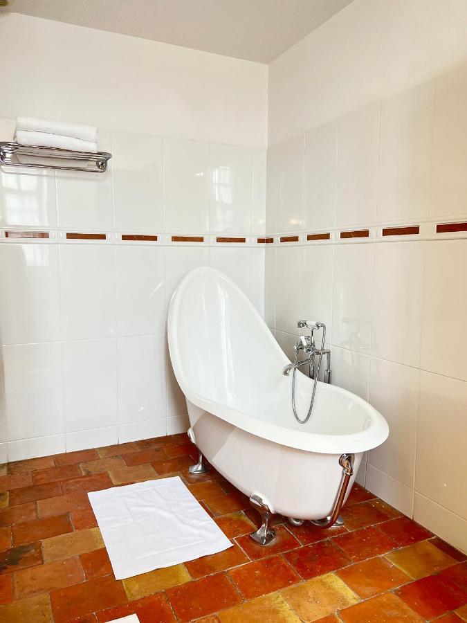 Relais Mira Peis Hotel Mirepoix  Bagian luar foto