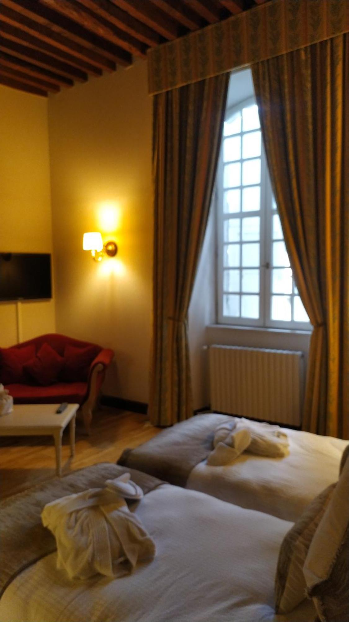 Relais Mira Peis Hotel Mirepoix  Bagian luar foto