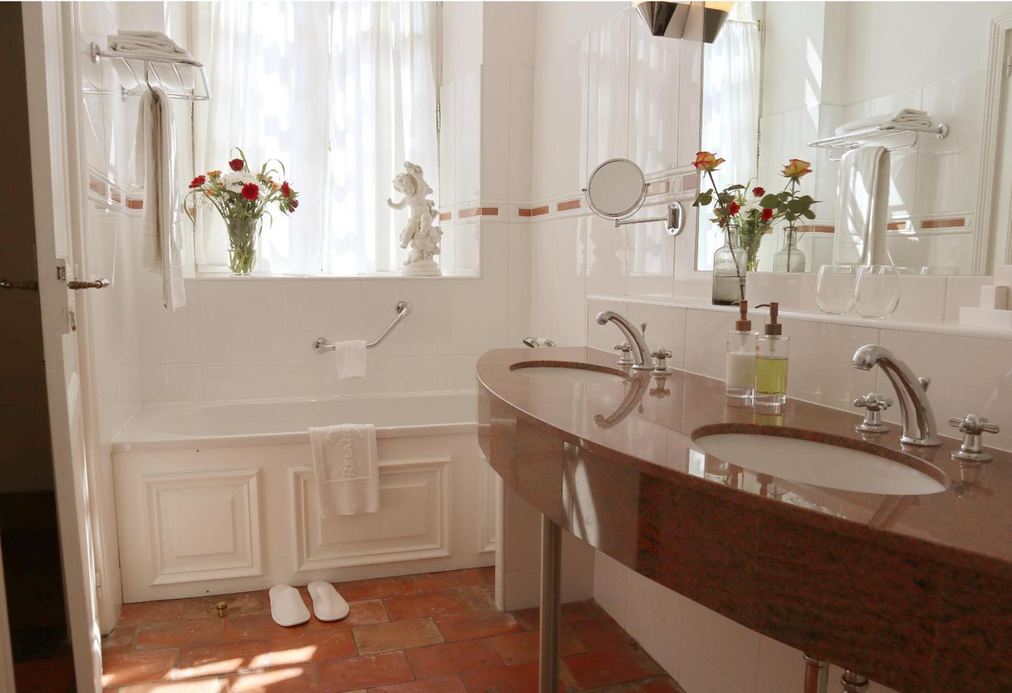 Relais Mira Peis Hotel Mirepoix  Bagian luar foto