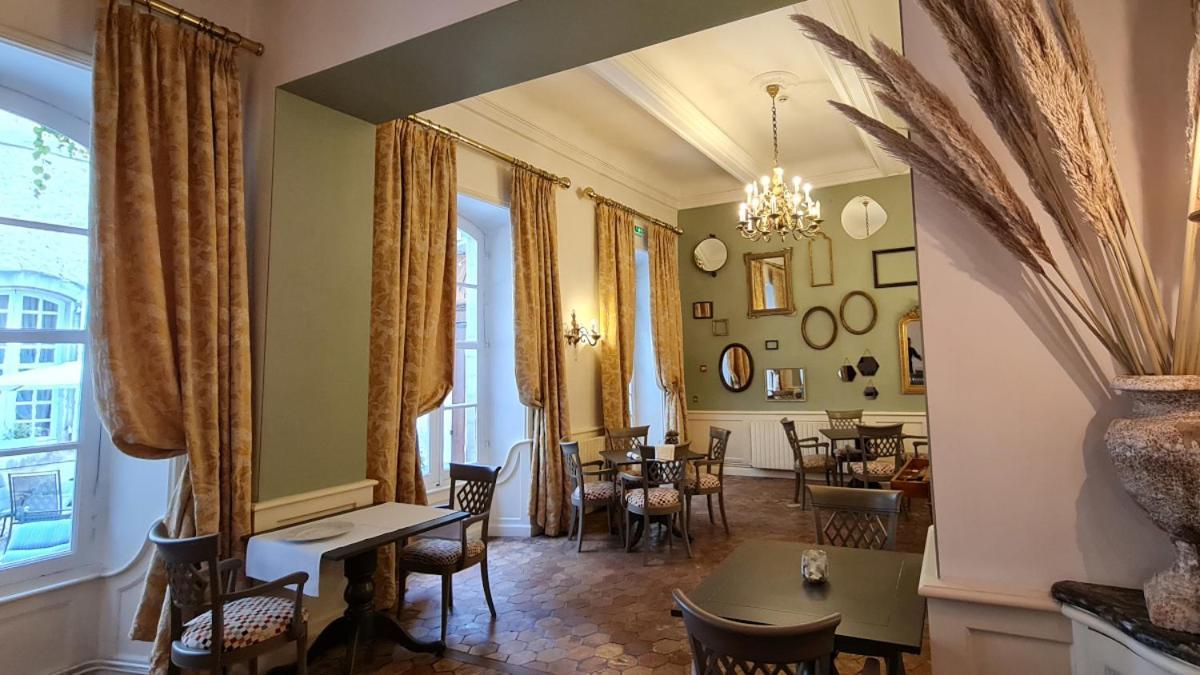 Relais Mira Peis Hotel Mirepoix  Bagian luar foto